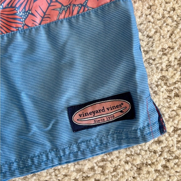 Vineyard Vines, Boys' Printed Chappy Swim Trunks, Size Large - Picture 3 of 6